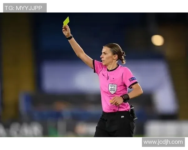 欧冠决赛裁判引发热议曾执法世界杯决赛的名哨能否胜任