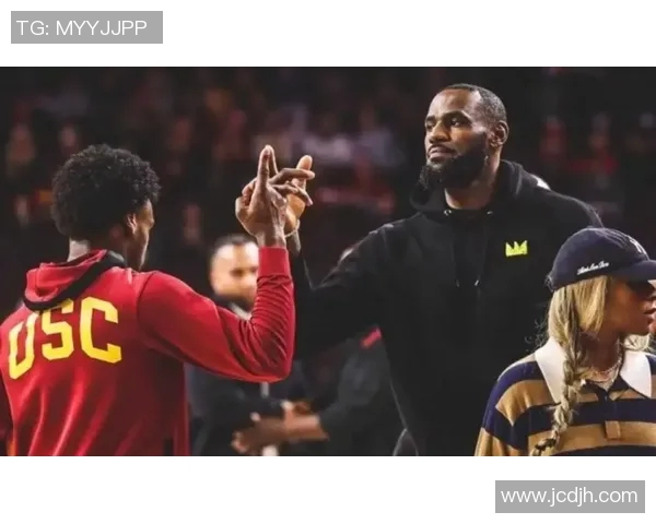 詹姆斯父子携手迎来历史时刻布朗尼正式宣布参加NBA选秀