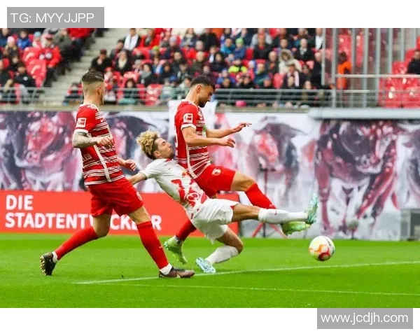 阿贾克斯与雅典的对决揭示足球战术与激情的完美结合