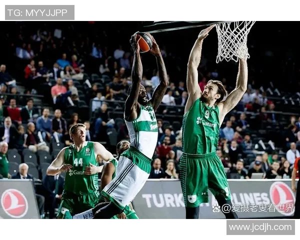 骑士与凯尔特人激战回顾球场上的荣耀与挑战交织的精彩瞬间 骑士与凯尔特人激战回顾球场上的荣耀与挑战交织的精彩瞬间