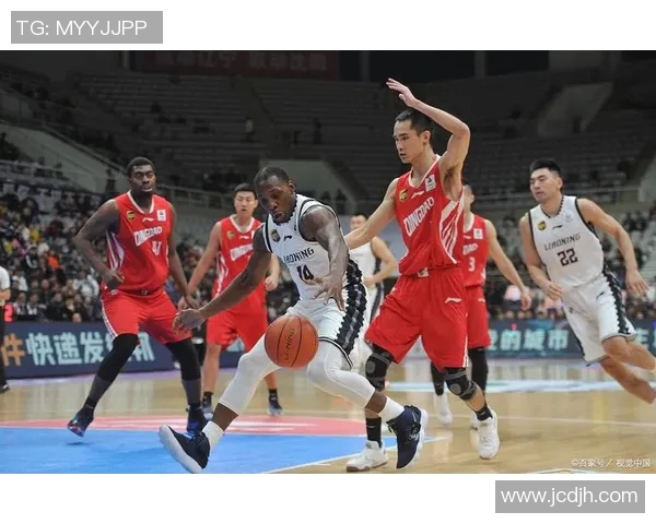 CBA精彩对决回顾辽宁队与江苏队比赛录像回放分析与亮点总结 CBA精彩对决回顾辽宁队与江苏队比赛录像回放分析与亮点总结