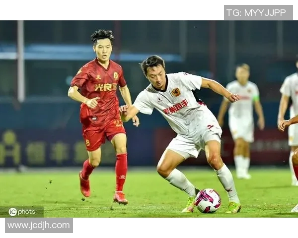 中甲联赛精彩对决贵州队主场迎战江西队全力争胜