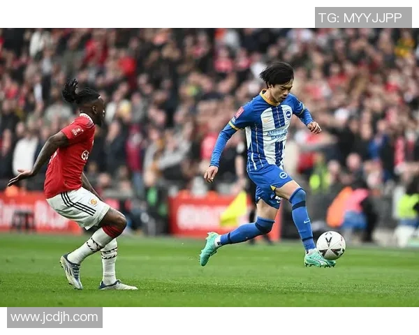 曼联与布莱顿波旦激战在即谁能在英超赛场上笑到最后