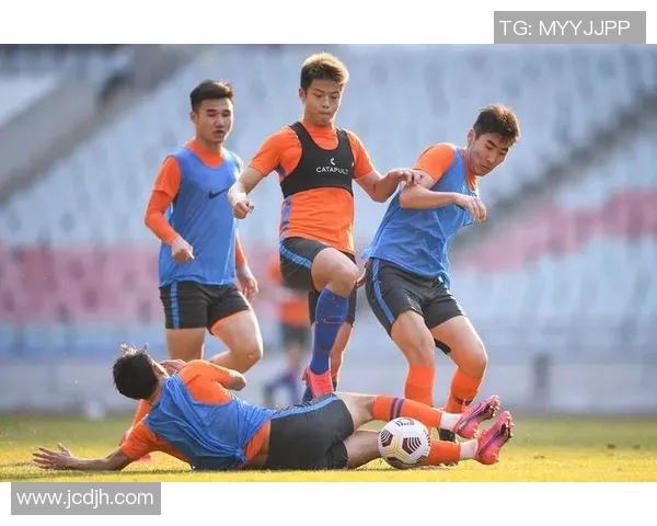 辽宁队与北京队热身赛精彩回顾双方球员表现引发球迷热议