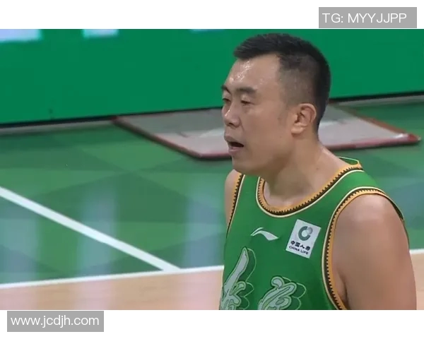 韩德君的篮球传奇之路：从青涩少年到CBA巨星的成长历程与奋斗故事