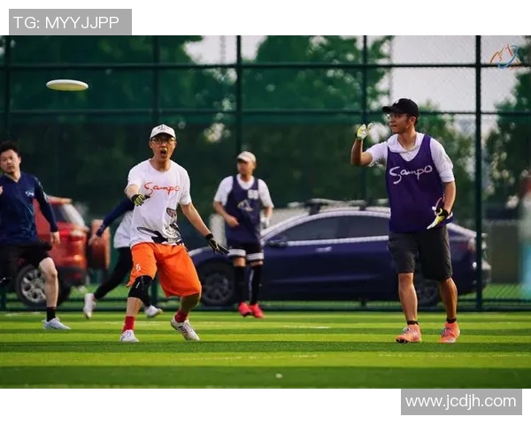 飞盘运动的魅力与挑战成都飞盘队如何在速度中追逐梦想MBA 飞盘运动的魅力与挑战成都飞盘队如何在速度中追逐梦想MBA