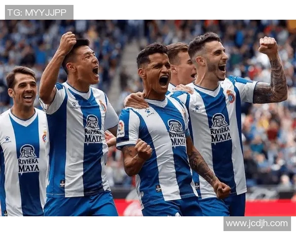 切尔西主场迎战埃弗顿精彩对决回顾及赛后分析