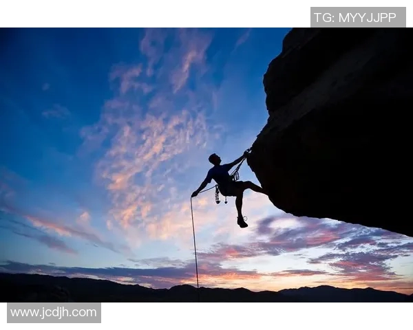 北京极限运动队在攀岩联赛中的默契配合与精彩表现分析MBA