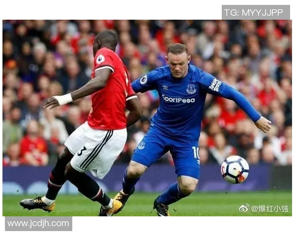 英超激战埃佛顿主场迎战曼联双雄对决引发球迷热议